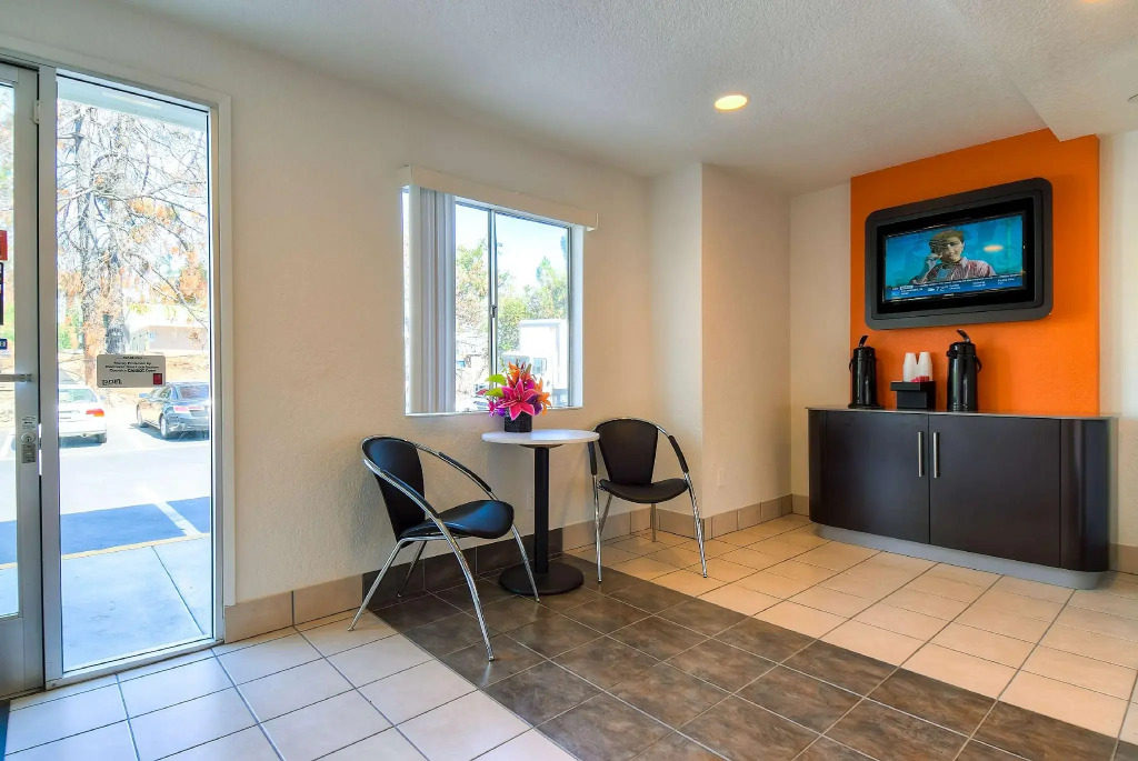 Motel 6-Rowland Heights, CA - Los Angeles - Pomona