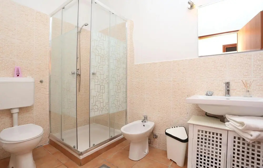Lovely Home In Ripenda Verbanci