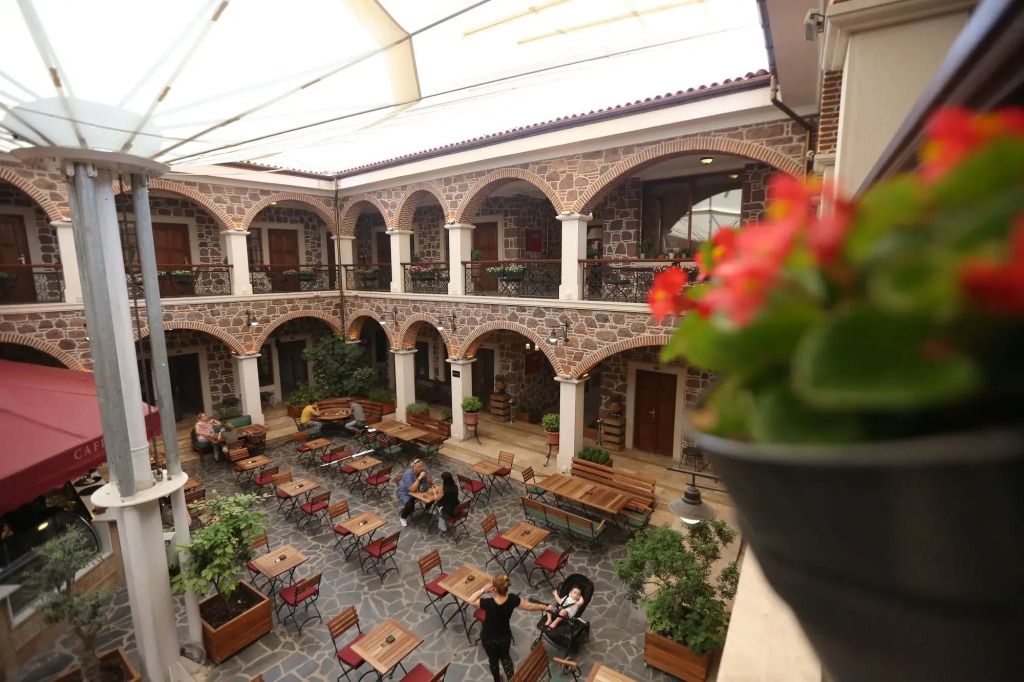 LAgora Old Town Hotel & Bazaar