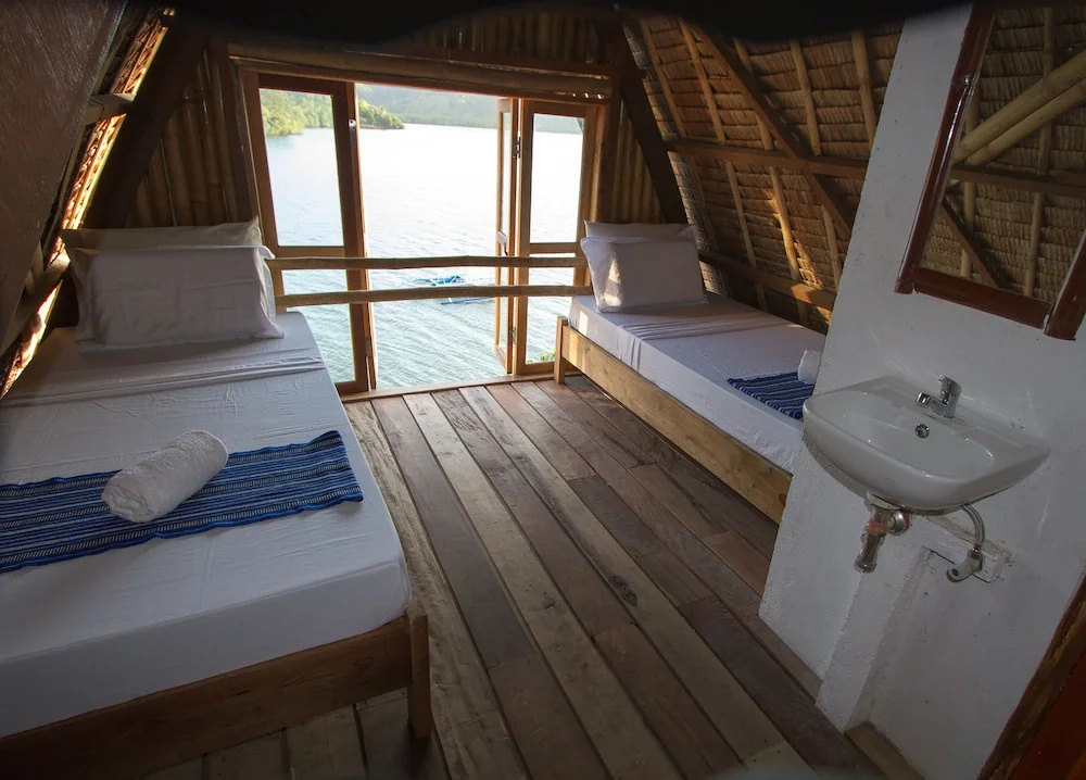 Borac Bay Bungalows Resort and Spa