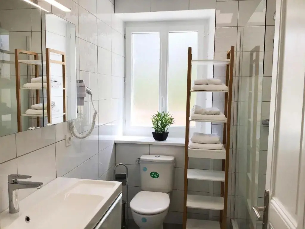 Appartement Le Solea 100m2 climatisé parking proche Sanctuaires