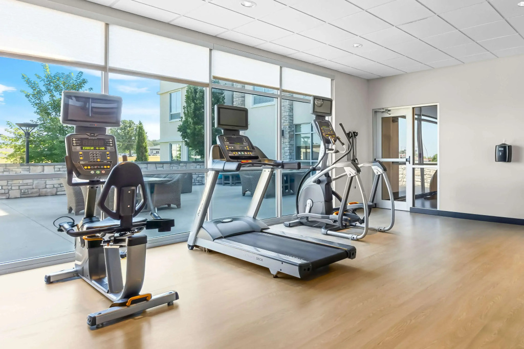 Best Western Plus Bolivar Hotel & Suites