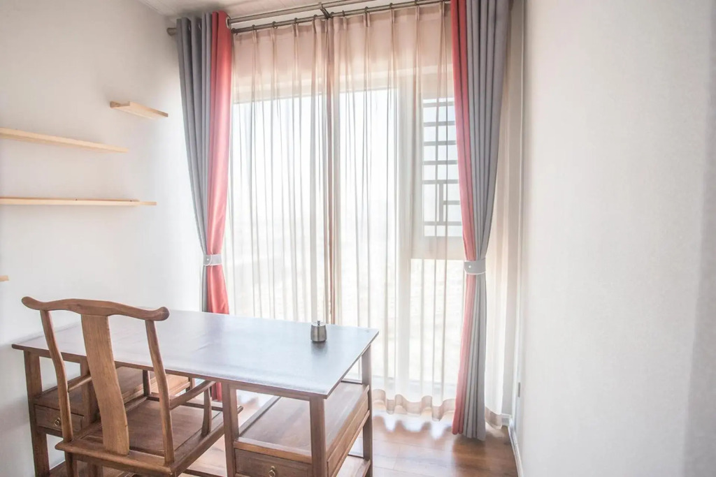 Locals Apartment Place 28
