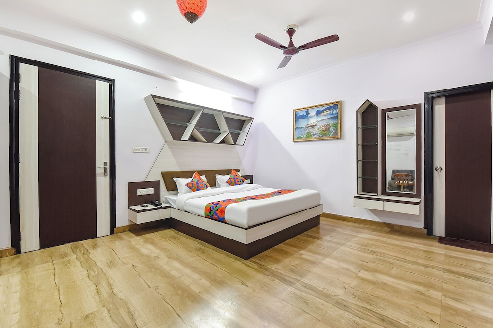 FabHotel Bunglow 16