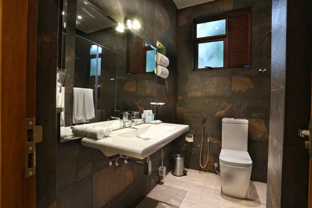 Rivora Residence