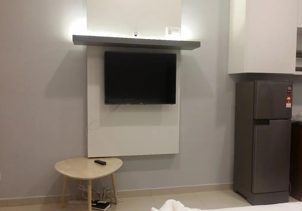 Pinnacle Suites