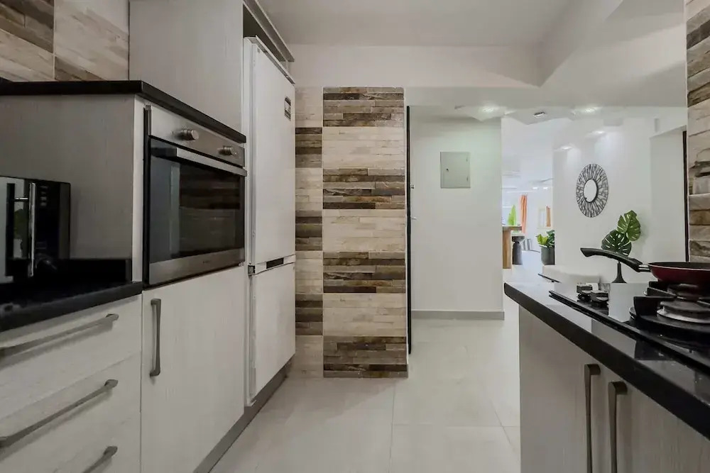 Xuru Stays I The 3bdr Avant-garde Residence 5 min to Airport