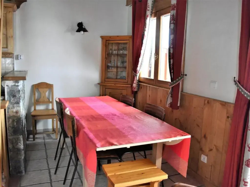 Appartement Pralognan-la-Vanoise, 4 pièces, 6 personnes - FR-1-464-56