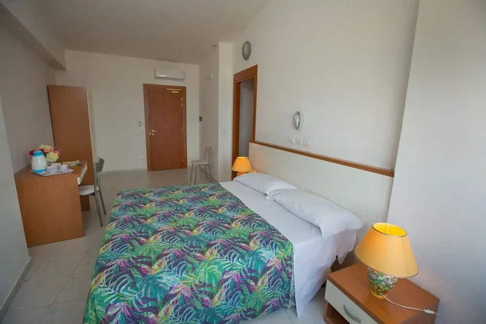 Vesuvian Inn