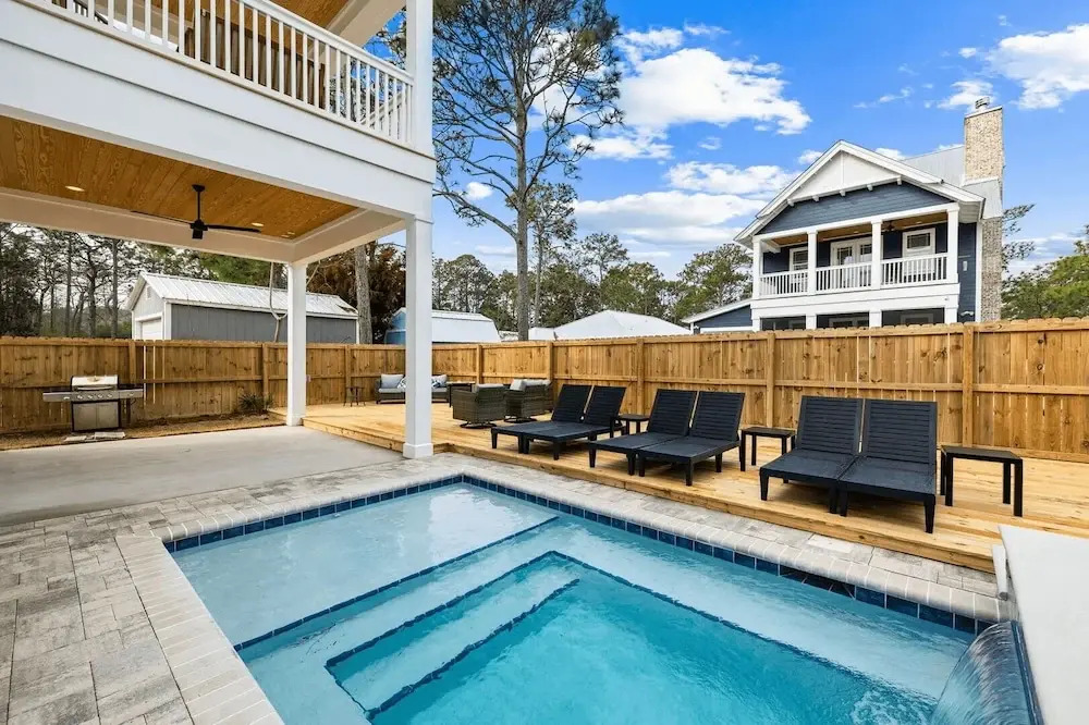 Juan Fine Day by Avantstay Sleeps 18 Heated Pool + Golf Cart