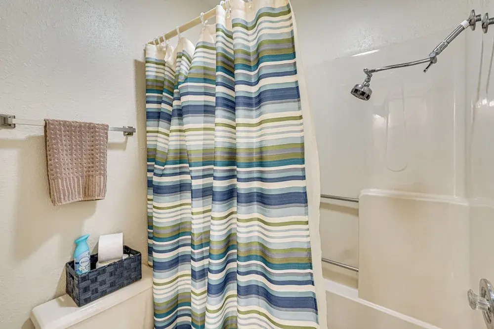 Boat Slip & Pool Access at Lake Ozark Condo!