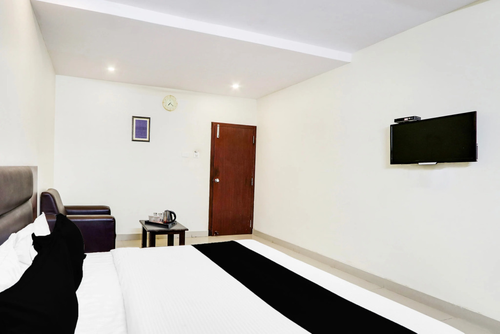 Townhouse Dwarka Nagar Near Ramatalkies