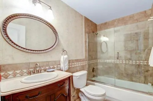 Atlantis #405 Apartment