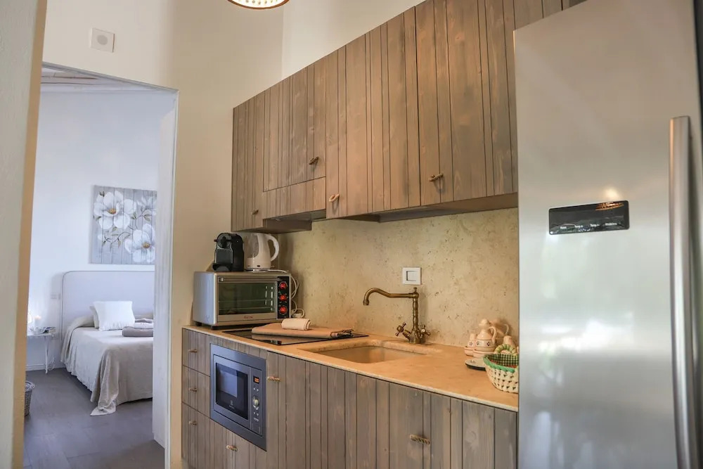 TD Il Vecchio Fienile Outdoor Kitchen wPool View