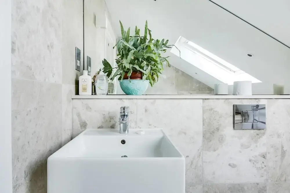 Stylish 5 bed Home in Heart of Clapham