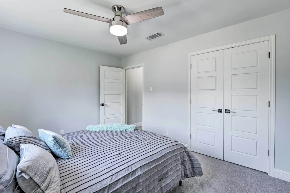 Luxury Granbury Home w/ Private Boat Dock!
