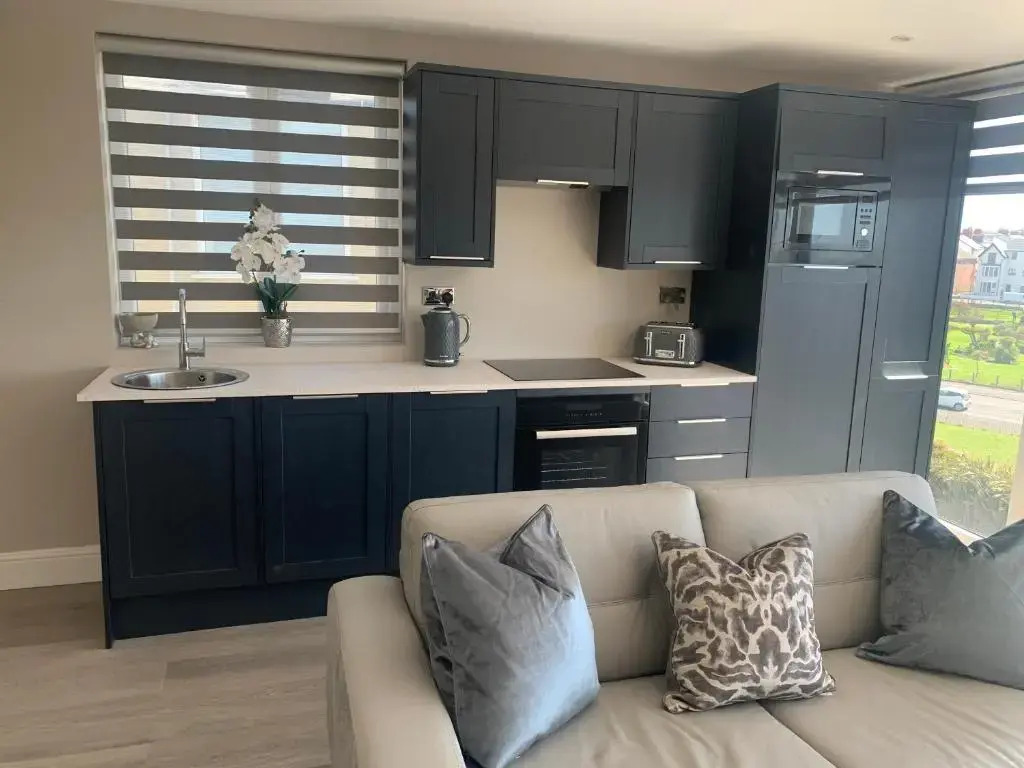 Willshaw Suites for families over 25 only