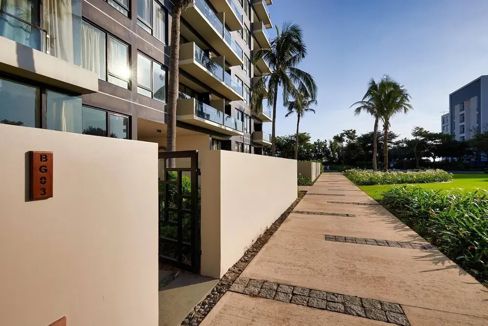 Ground Floor 2bdr Apt With Garden In 5 Star Resort