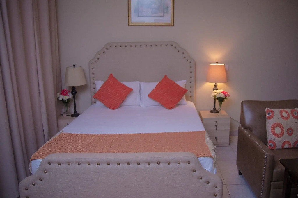 Appiah's Royal Suites