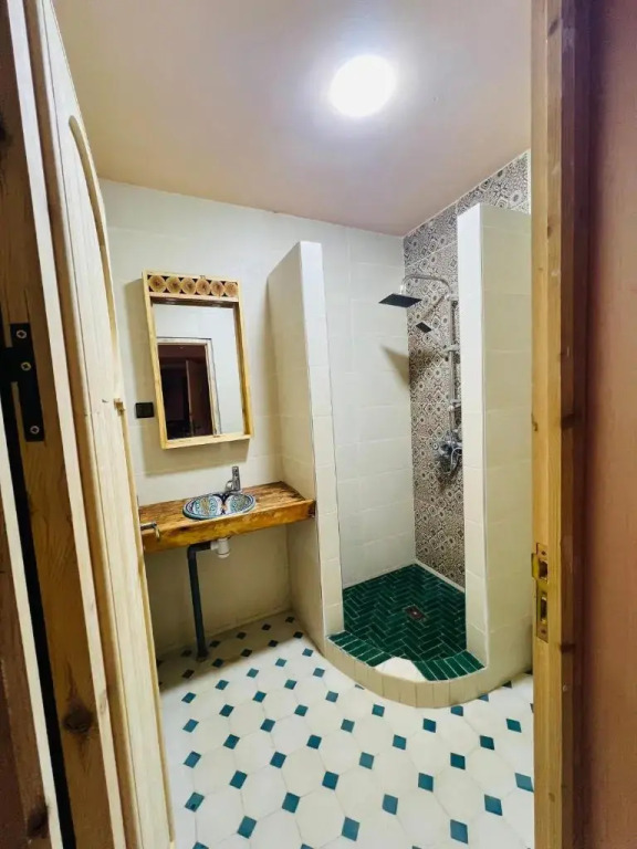 Hiking Nomads Hostel