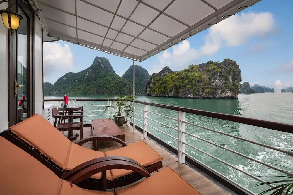 Orchid Trendy Cruise