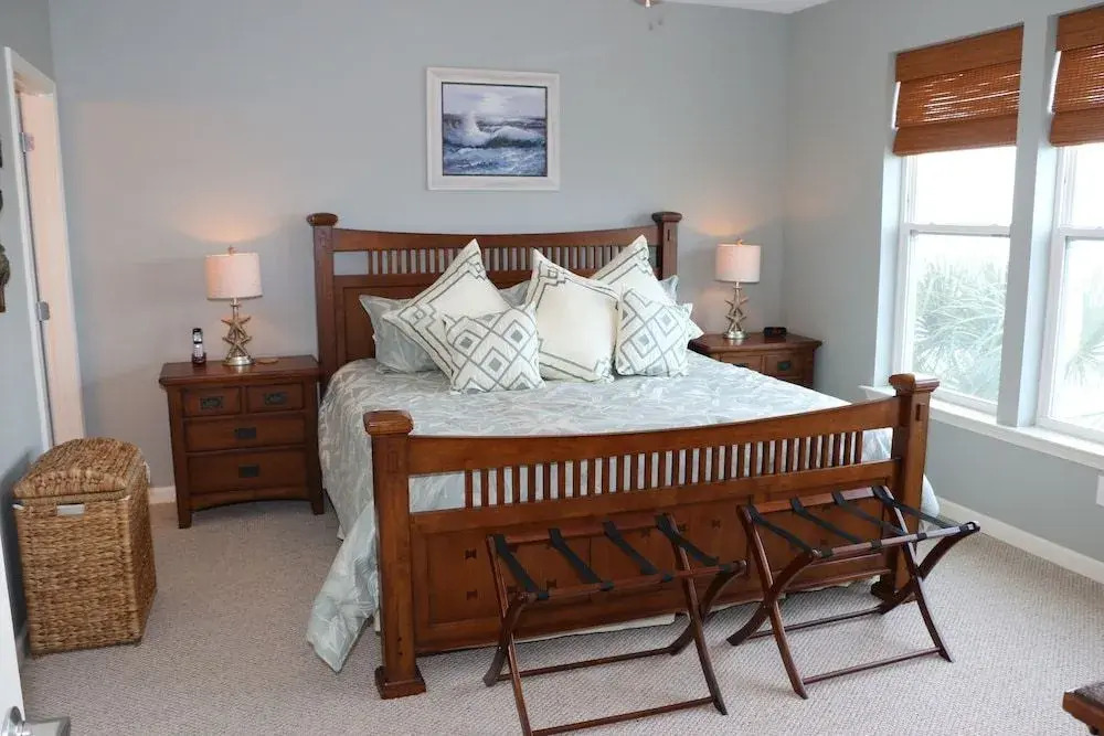 Navy Cove 2113 - 2 Br Condo