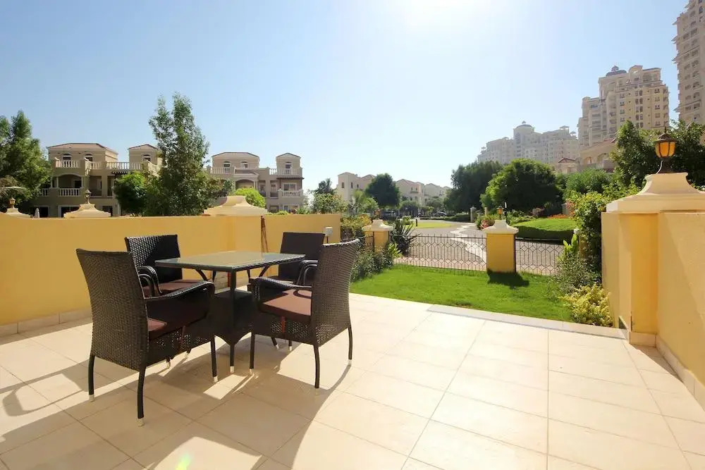Villa Al-Hamra