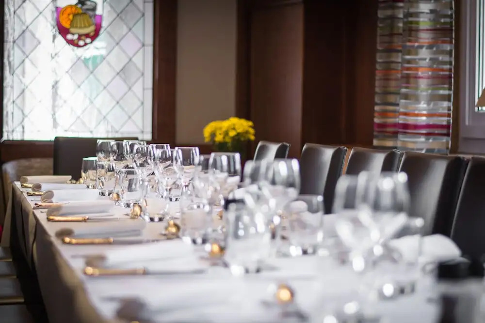 Aux Deux Clefs - Hôtel Restaurant Groff