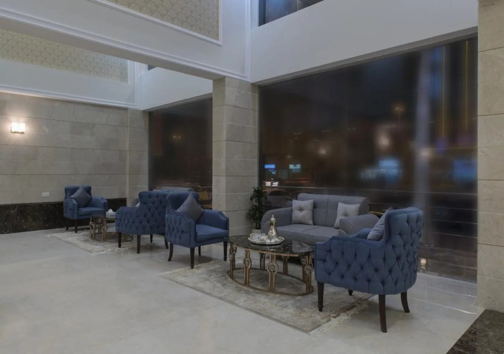 Remaz Suites Hotel
