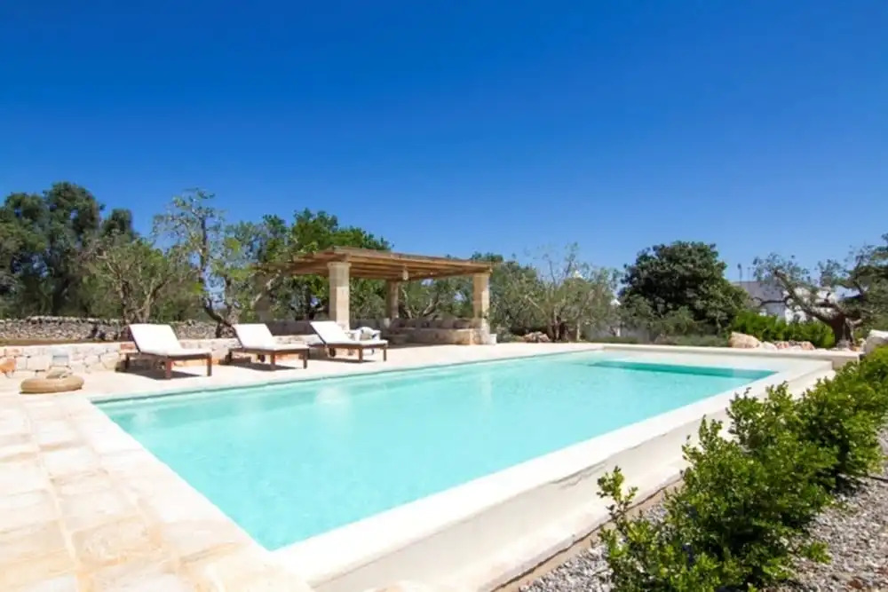 Trulli in Itria Valley with Infinity Pool