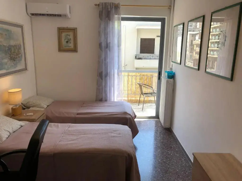 Metaxourgio spacious two bedroom apartment