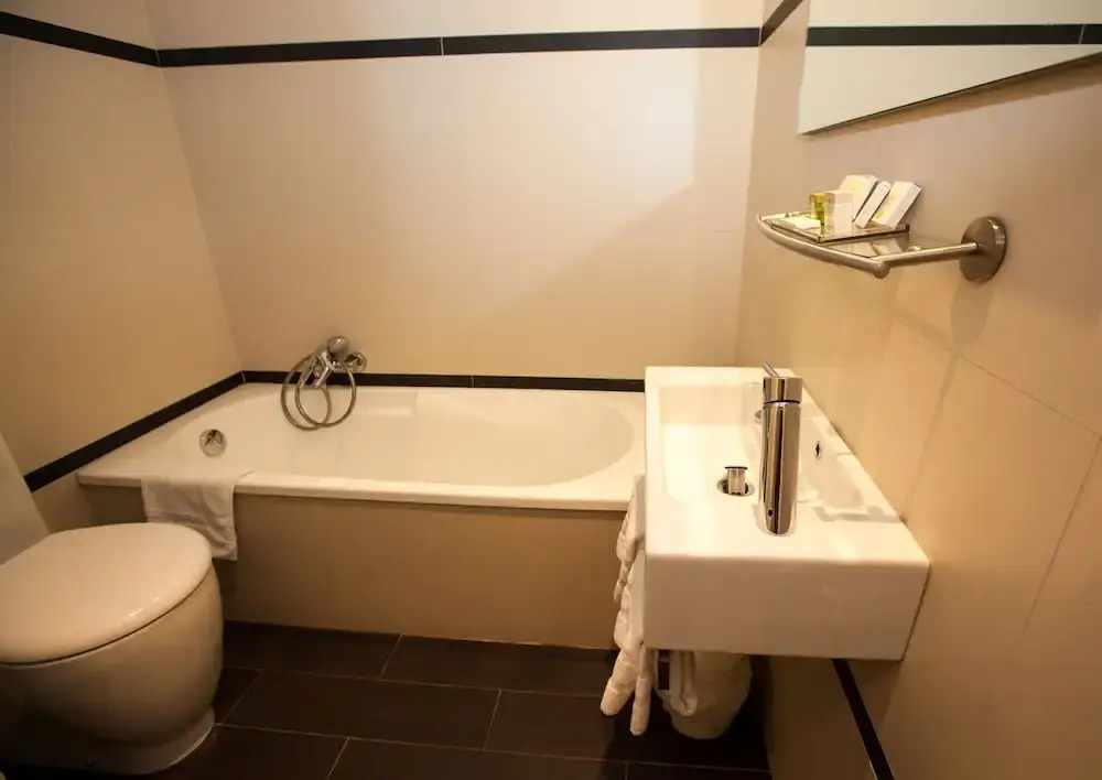 Logis Paris Rome