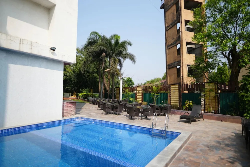 Hotel Grand Visava Lonavala