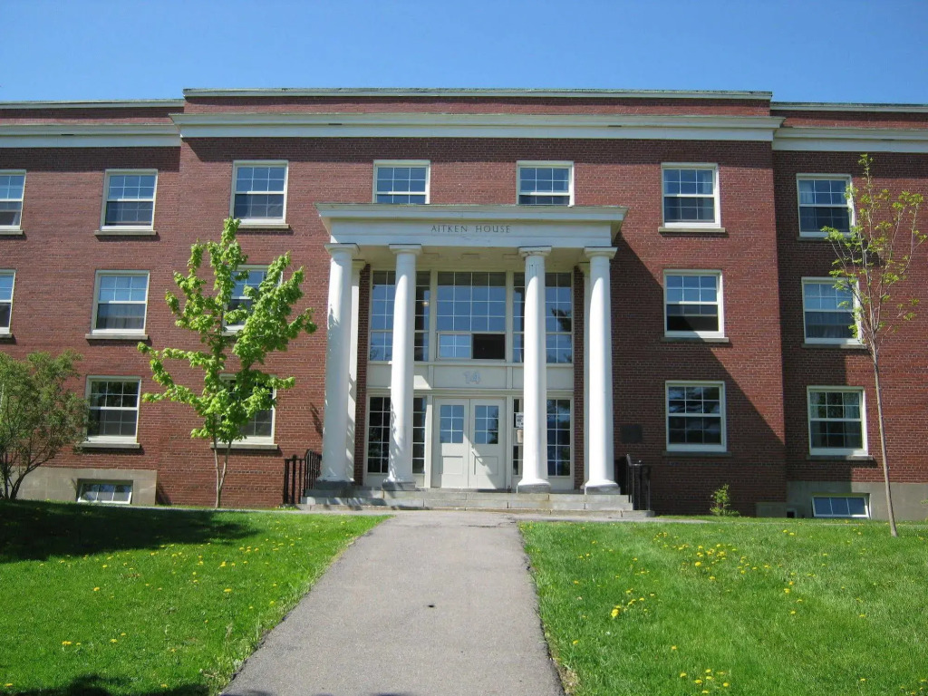UNB Fredericton Summer Hotel