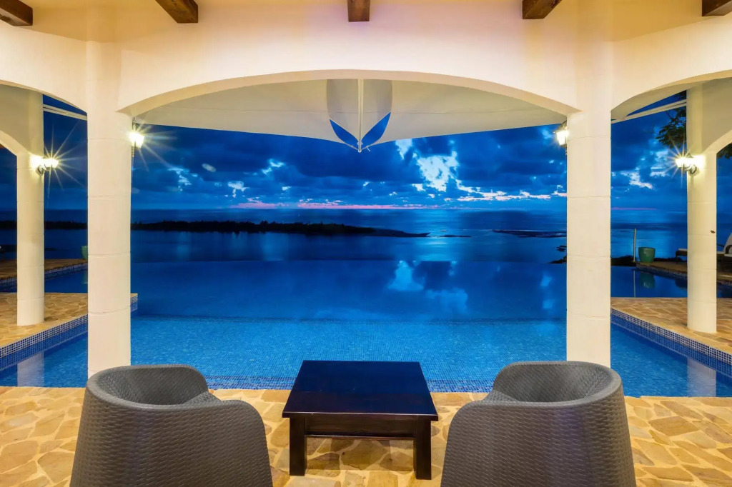 El Castillo Luxury Boutique Hotel
