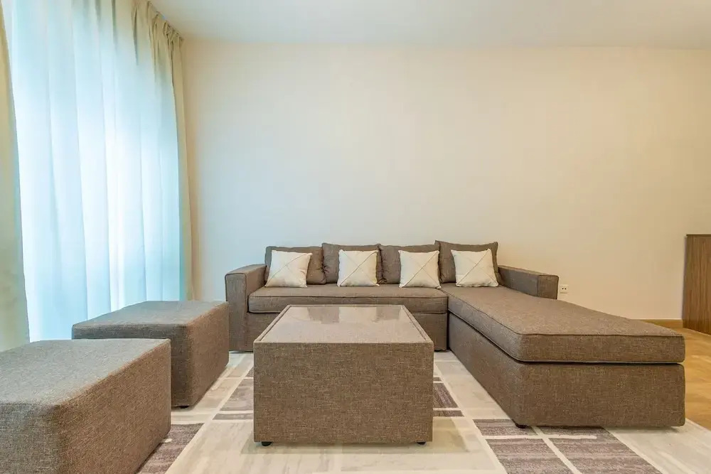 SuperHost - Tranquil Oasis in the Heart of Dubai Lakepoint N2