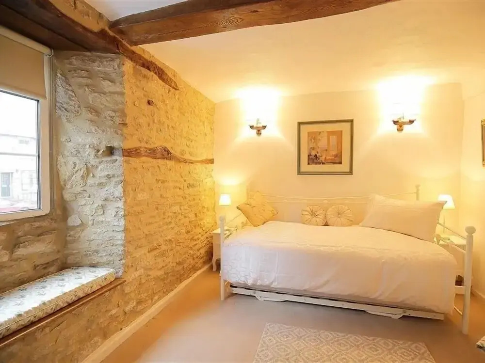 Pike Cottage