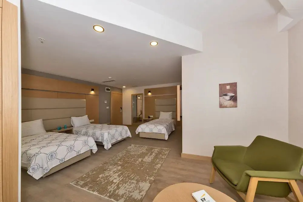 Echoll Hotel