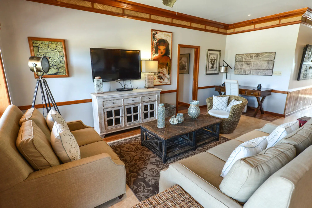 Captain Morgans Retreat