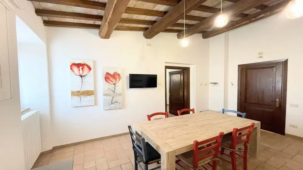 Contemporary Villa With Pool - Spello By The Pool - Sleeps 11 Exclusively Yours