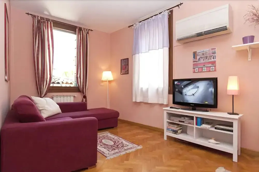 Accademia Charm Apartments by Wonderful Italy