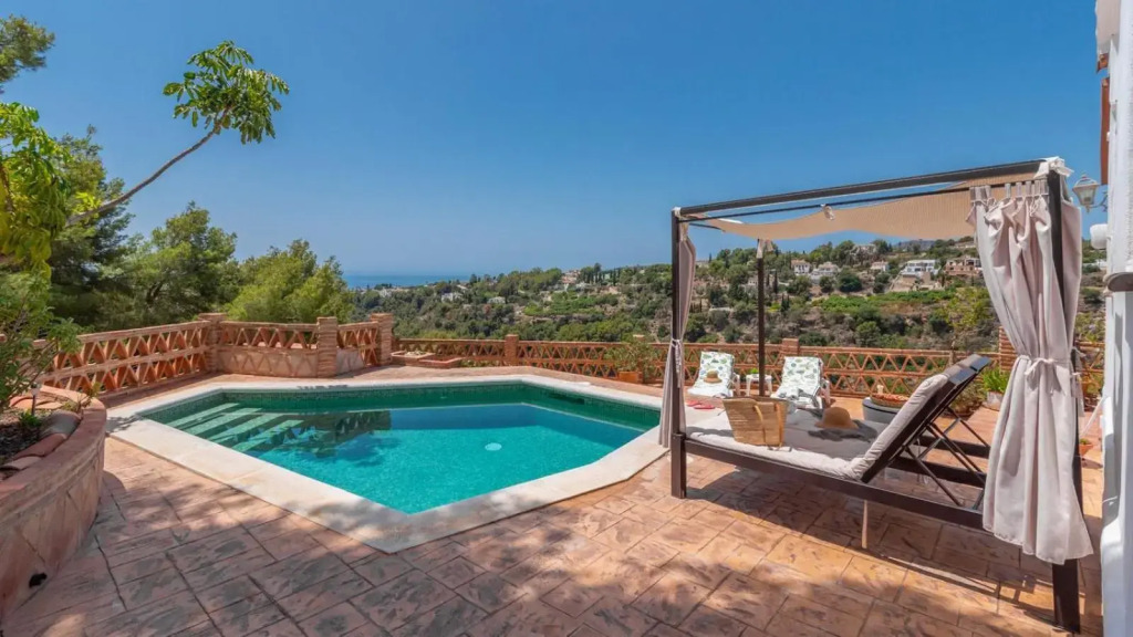 Casa La Reserva Frigiliana by Ruralidays