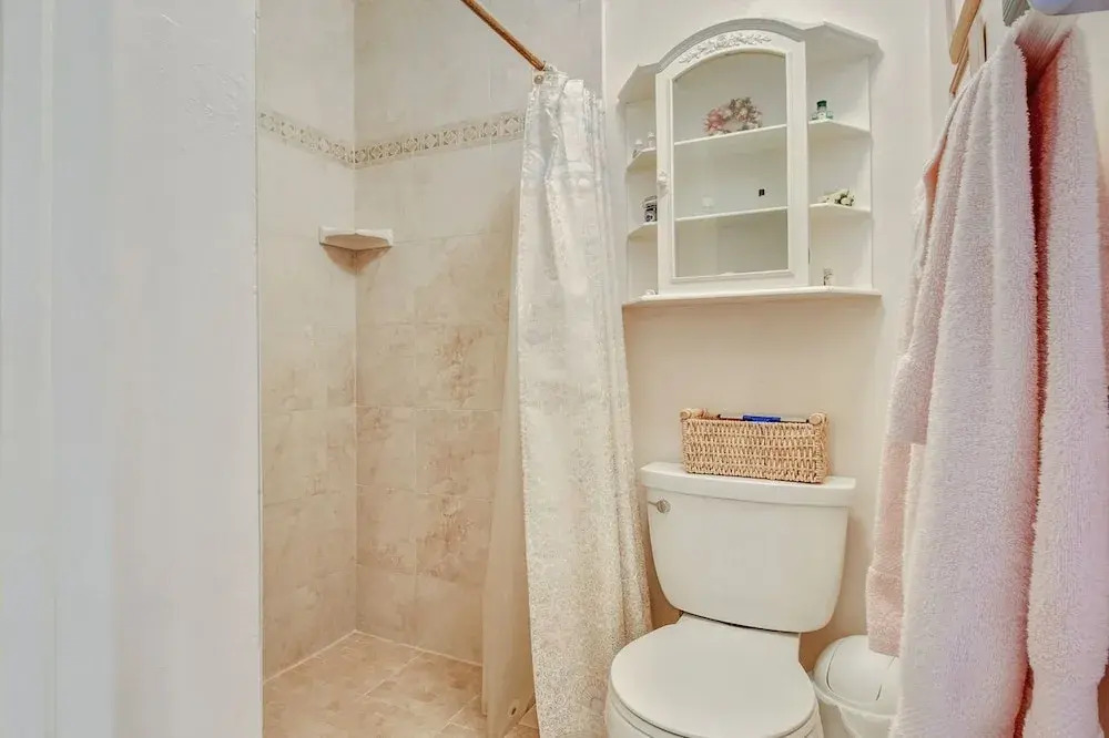 Athens Family Friendly Pool Home 1506