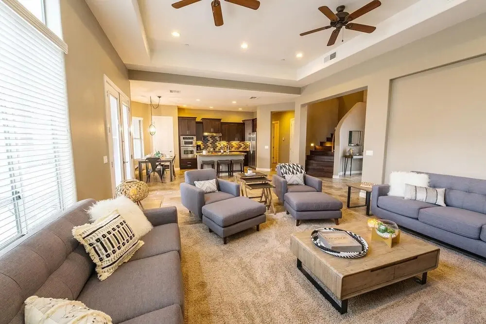 Pueblo Viejo by AvantStay | 5min Drive to Old Town - Sleeps 14
