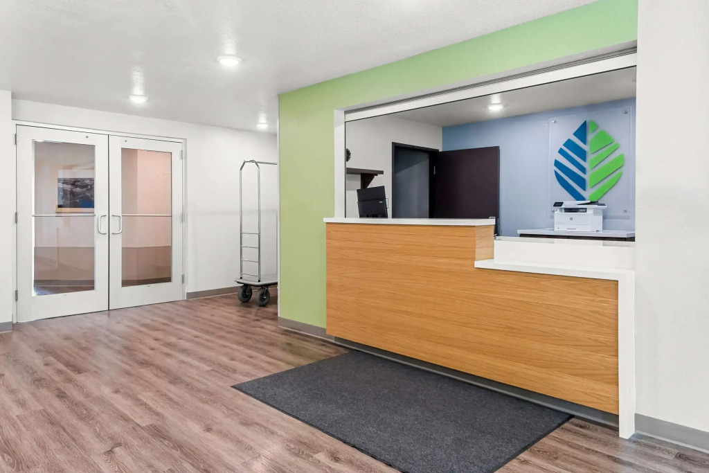 Woodspring Suites Waco South