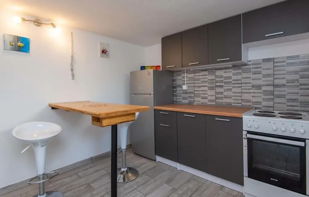 Stunning Home in Loviste With Wifi and 3 Bedrooms