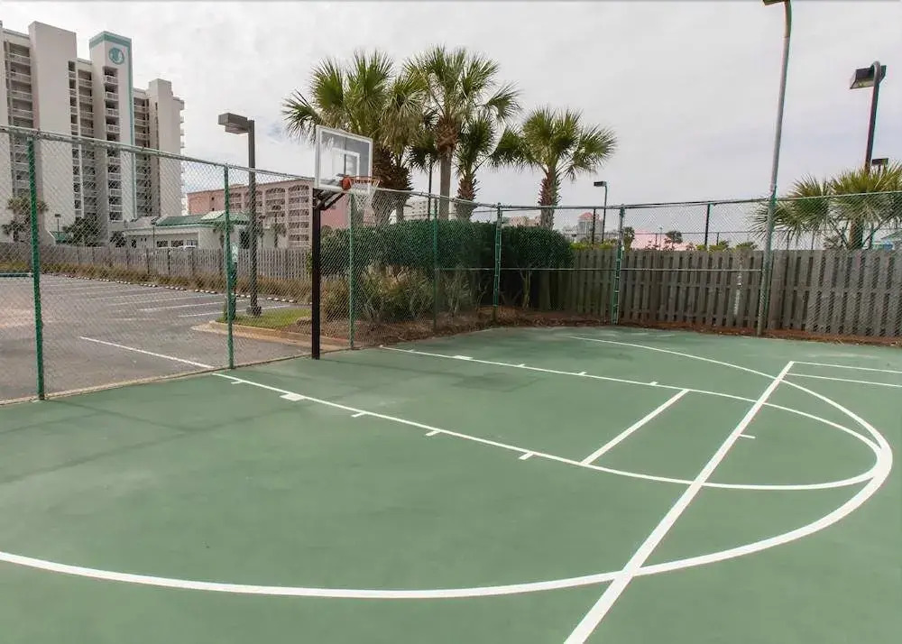 Windward Pointe 1003 - 3 Br condo by RedAwning
