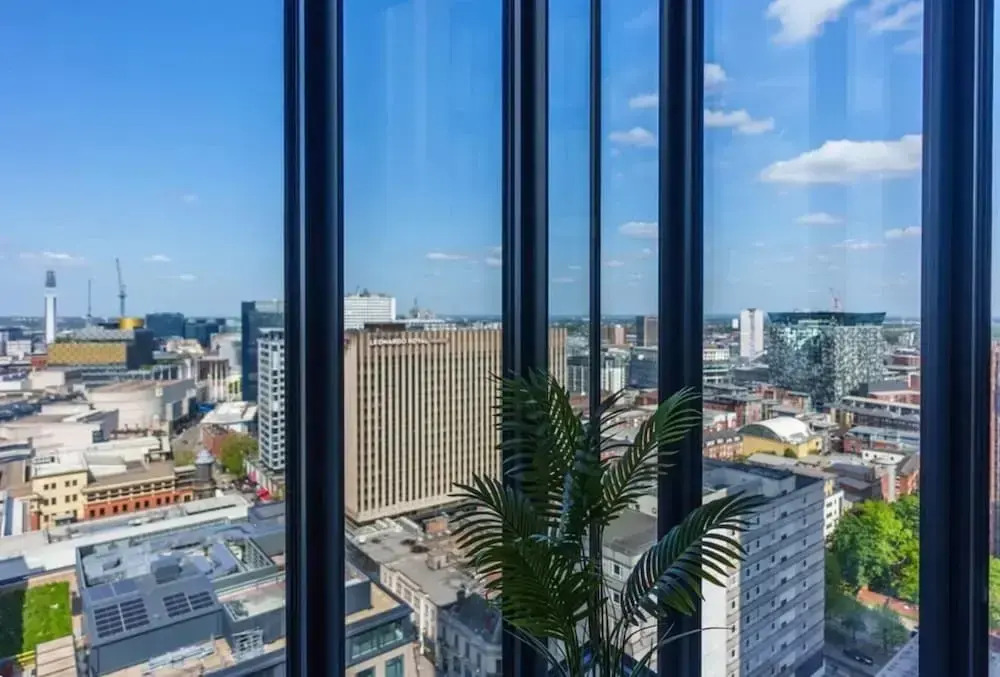 City Centre Appt-sleeps 5-free Parking & Free Wifi