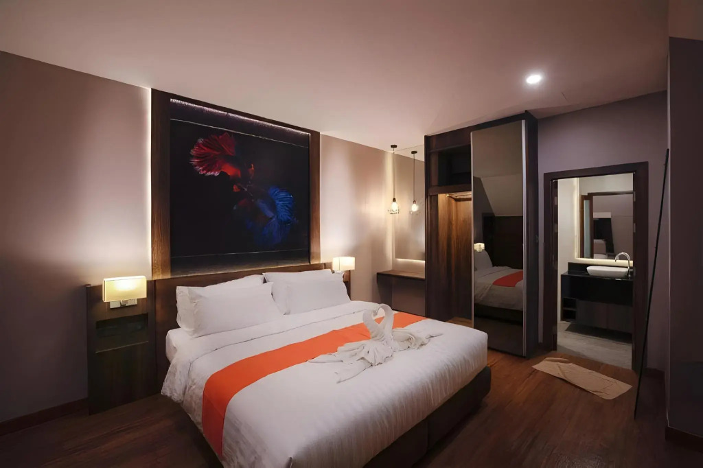 The Cliff Elegance Resort