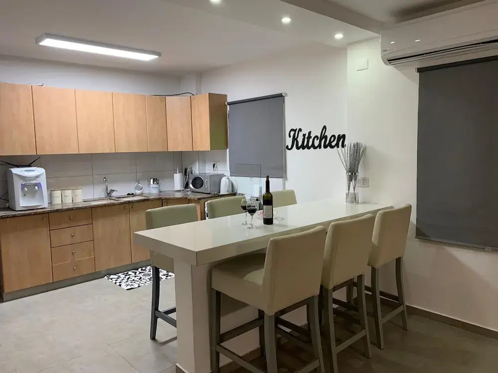 Spat Apartments